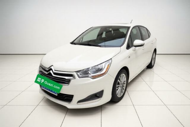 Ojetý Citroen C4L 2013 1.8L Automatic Enjoyment Edition