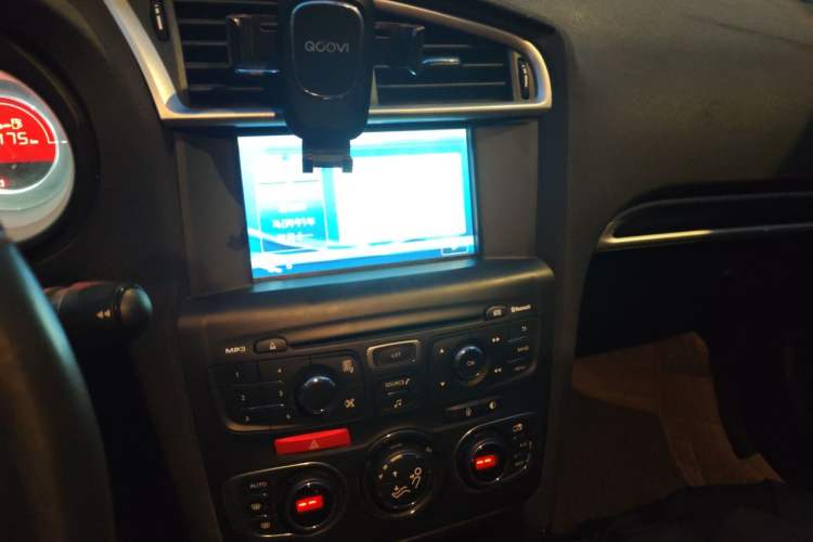 Used Citroen C4L 2013 1.6THP Automatic Enjoyment Edition Audio And AC Panel