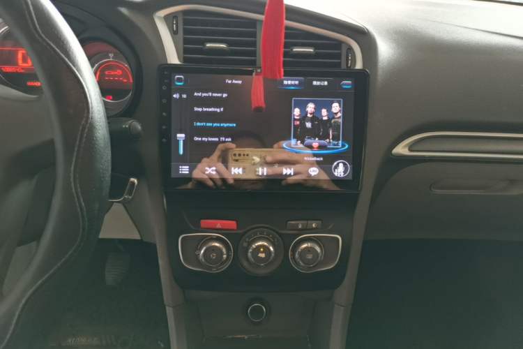 Used Citroen C4L 2013 1.6L Manual Jingxiang Edition Audio And AC Panel