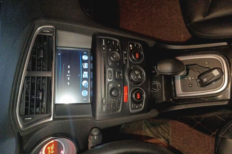 Used Citroen C4L 2013 1.6 THP Automatic Impression Edition Audio And AC Panel