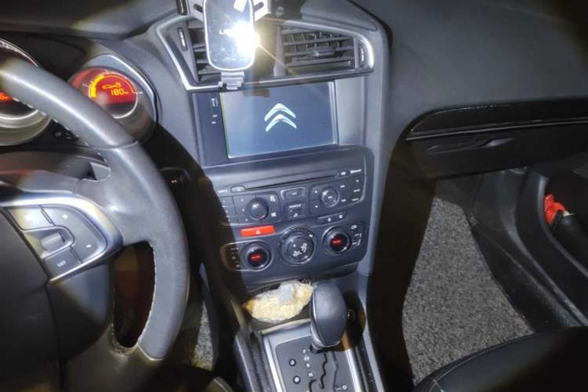 Used Citroen C4L 2013 1.6 THP Automatic Impression Edition Audio And AC Panel