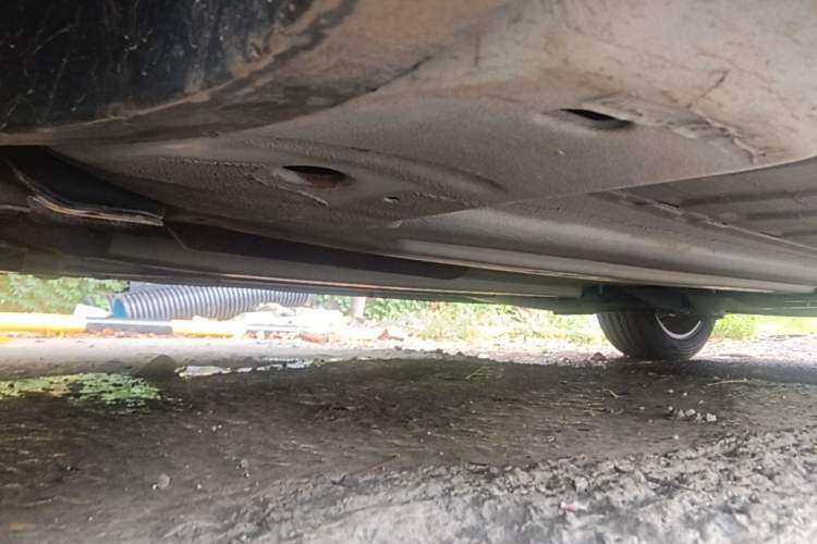Used Citroen C4L 2013 1.8L Automatic Jingzhi Edition Chassis Front Left