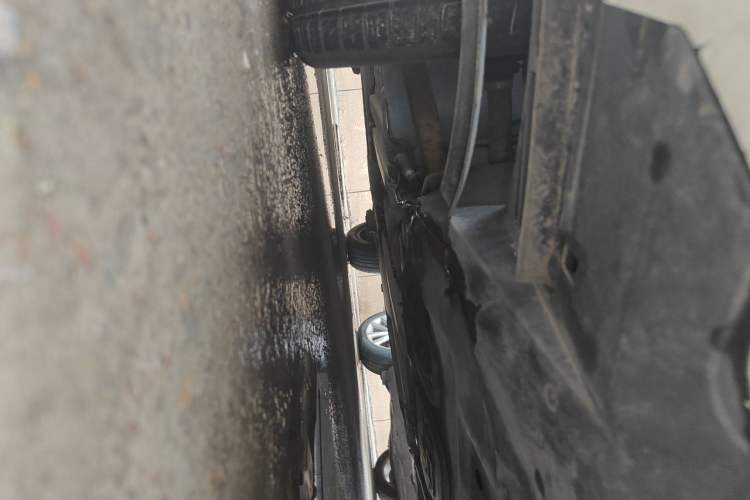 Used Citroen C4L 2013 1.6L Manual Jingxiang Edition Chassis Front Right