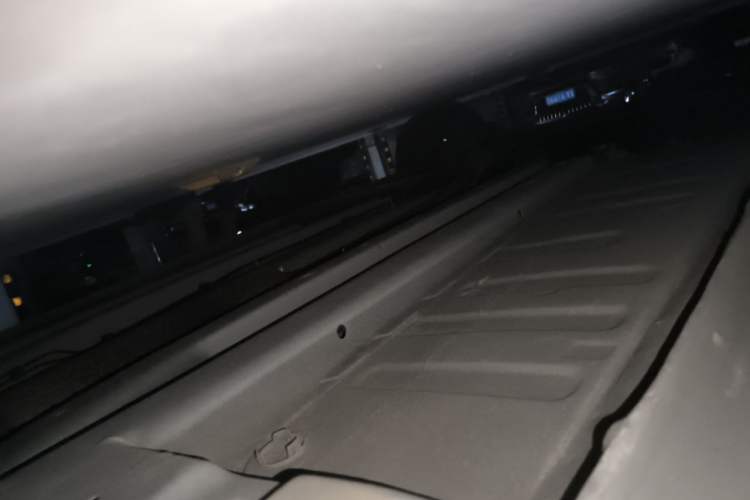 Used Citroen C4L 2013 1.8L Automatic Jingzhi Edition Chassis Front Right