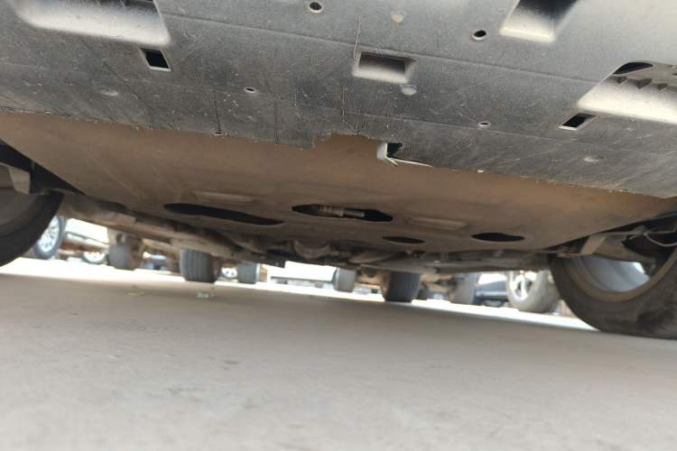 Used Citroen C4L 2013 1.6 THP Automatic Impression Edition Chassis Front
