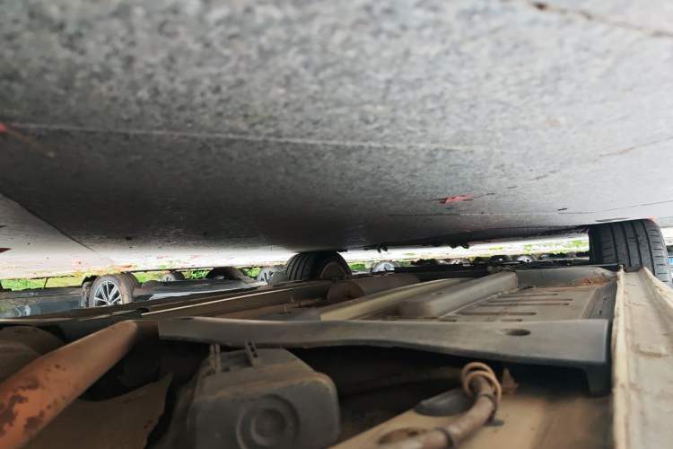 Used Citroen C4L 2013 1.6 THP Automatic Impression Edition Chassis Rear Left