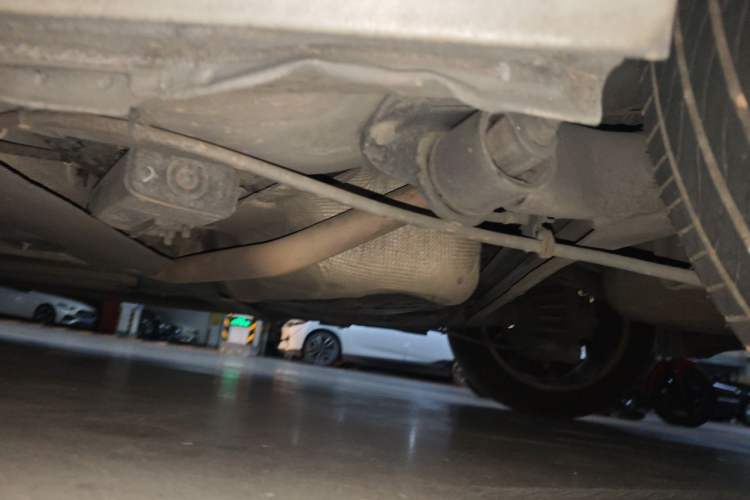 Used Citroen C4L 2013 1.6THP Automatic Dynamic Edition Chassis Rear Left