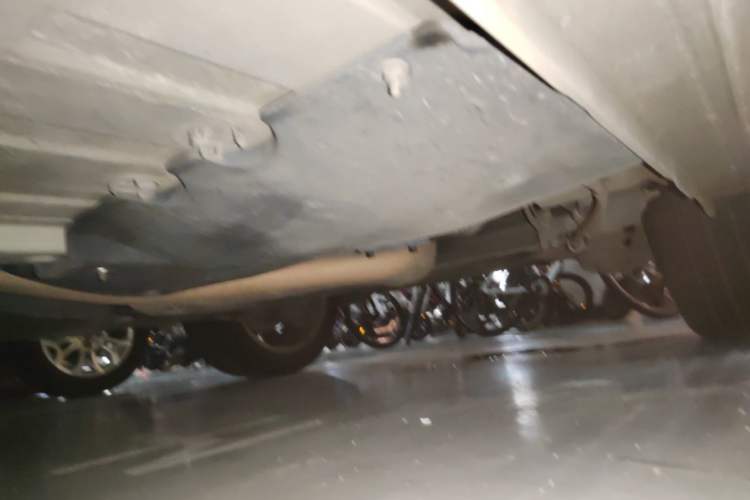 Used Citroen C4L 2013 1.6 THP Automatic Impression Edition Chassis Rear Left