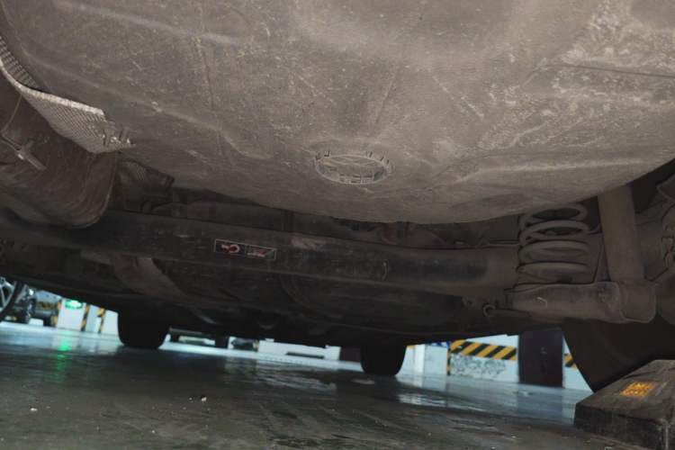 Used Citroen C4L 2013 1.8L Automatic Jingzhi Edition Chassis Rear