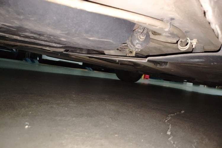 Used Citroen C4L 2013 1.6L Manual Jingxiang Edition Chassis Rear Right