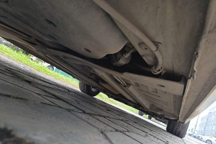 Used Citroen C4L 2013 1.8L Automatic Enjoyment Edition Chassis Rear Right