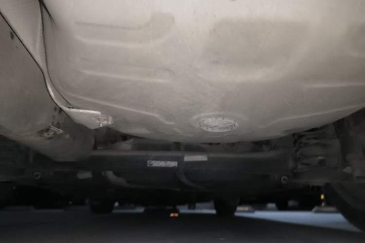 Used Citroen C4L 2013 1.8L Automatic Jingzhi Edition Chassis Rear