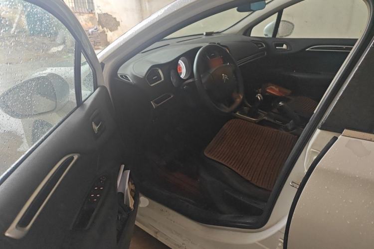 Used Citroen C4L 2013 1.8L Manual Jingxiang Edition Driver Seat