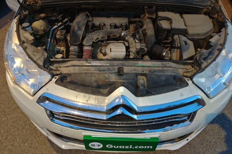 Used Citroen C4L 2013 1.6THP Automatic Enjoyment Edition Engine Bay