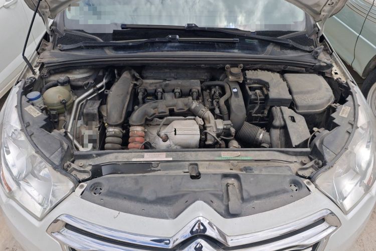 Used Citroen C4L 2013 1.6 THP Automatic Impression Edition Engine Bay