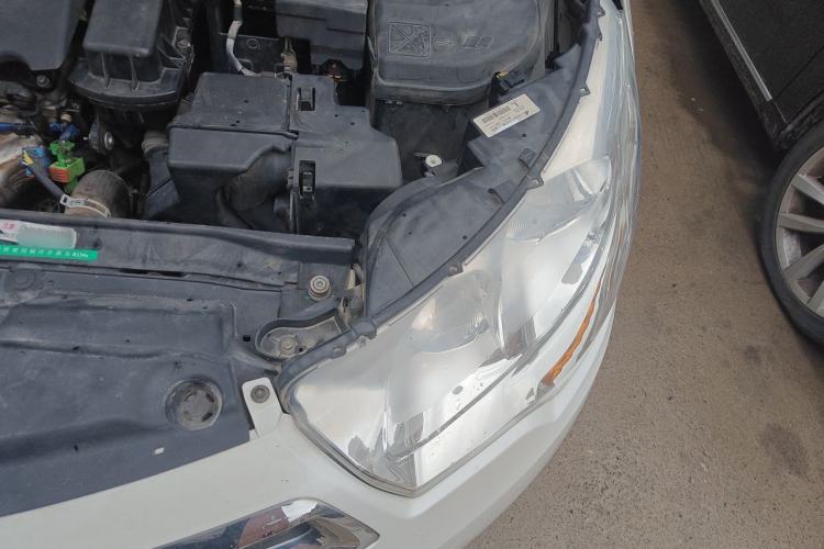 Used Citroen C4L 2013 1.6L Manual Jingxiang Edition Engine Bay Left