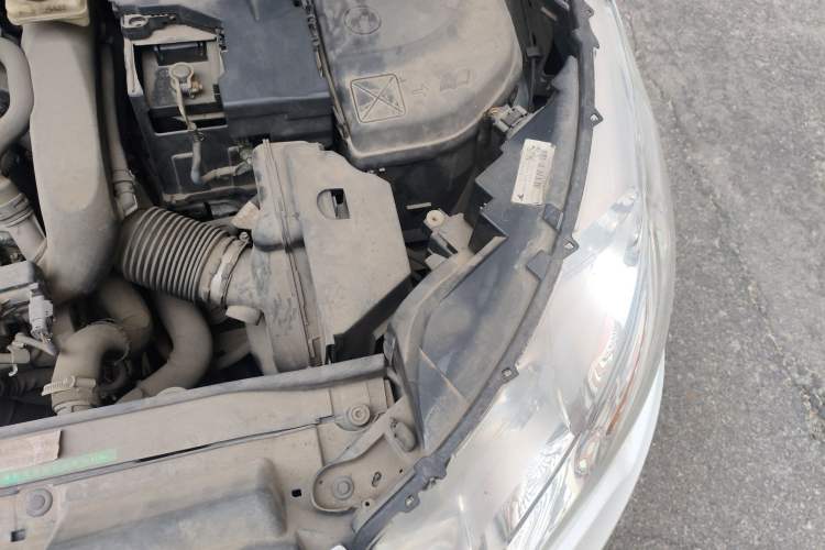 Used Citroen C4L 2013 1.6 THP Automatic Impression Edition Engine Bay Left