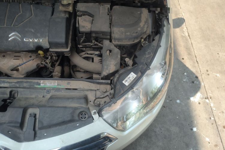 Used Citroen C4L 2013 1.8L Automatic Jingchi Edition Engine Bay Left