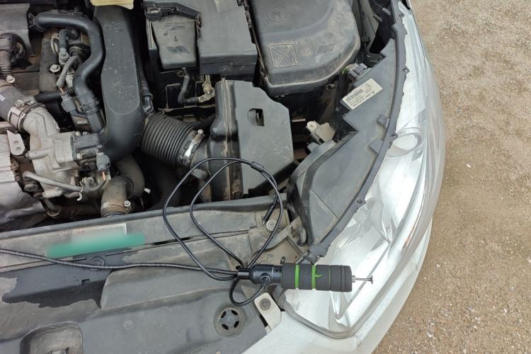 Used Citroen C4L 2013 1.6THP Automatic Dynamic Edition Engine Bay Left