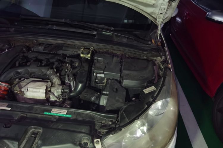 Used Citroen C4L 2013 1.6 THP Automatic Impression Edition Engine Bay Left