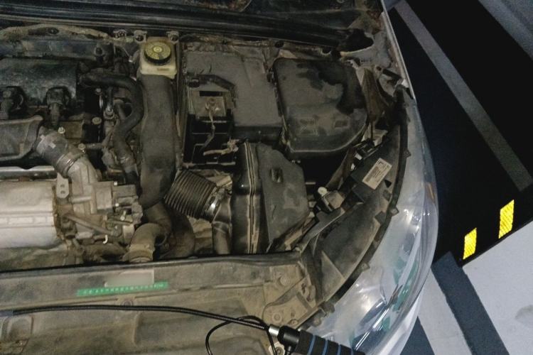 Used Citroen C4L 2013 1.6 THP Automatic Impression Edition Engine Bay Left