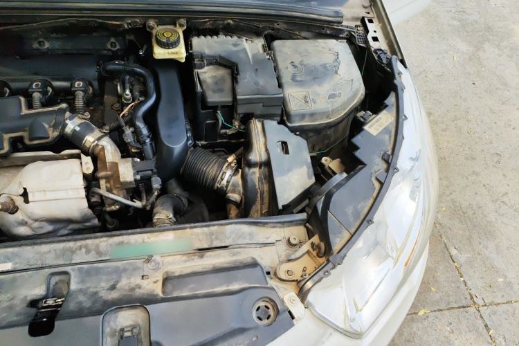 Used Citroen C4L 2013 1.6 THP Automatic Impression Edition Engine Bay Left