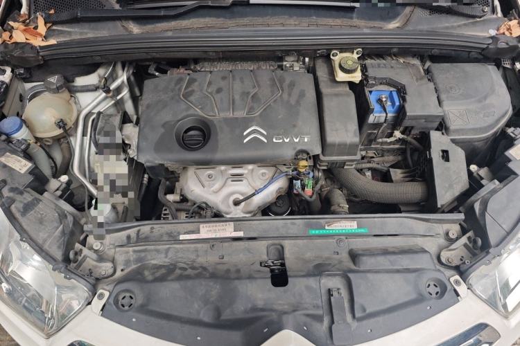 Used Citroen C4L 2013 1.8L Automatic Enjoyment Edition Engine Bay