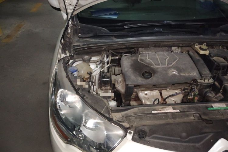 Used Citroen C4L 2013 1.6L Manual Jingxiang Edition Engine Bay Right
