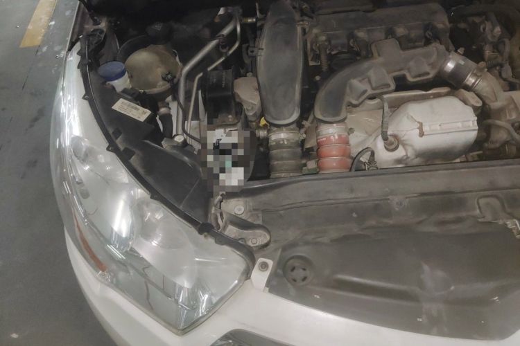 Used Citroen C4L 2013 1.6 THP Automatic Impression Edition Engine Bay Right
