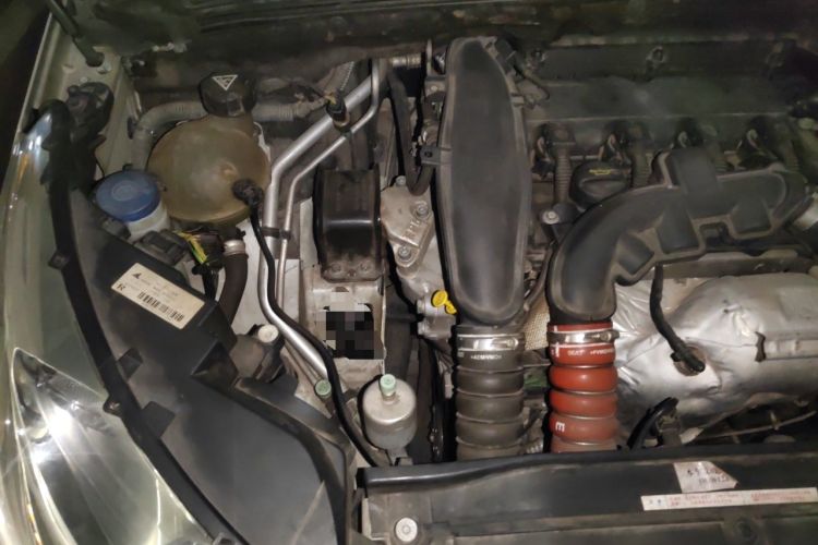 Used Citroen C4L 2013 1.6 THP Automatic Impression Edition Engine Bay Right