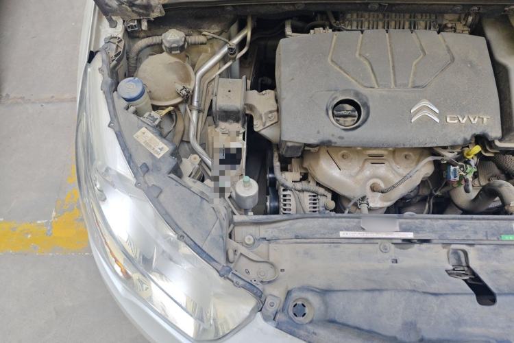 Used Citroen C4L 2013 1.8L Automatic Enjoyment Edition Engine Bay Right