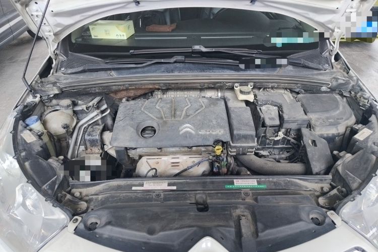 Used Citroen C4L 2013 1.8L Automatic Jingzhi Edition Engine Bay