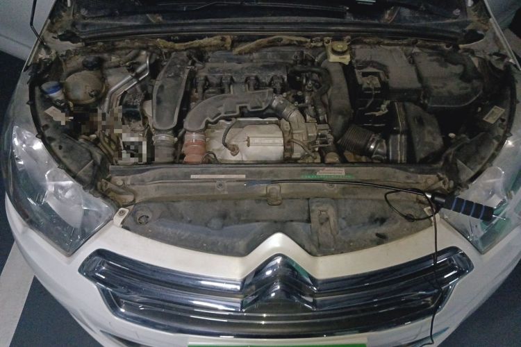 Used Citroen C4L 2013 1.6 THP Automatic Impression Edition Engine Bay
