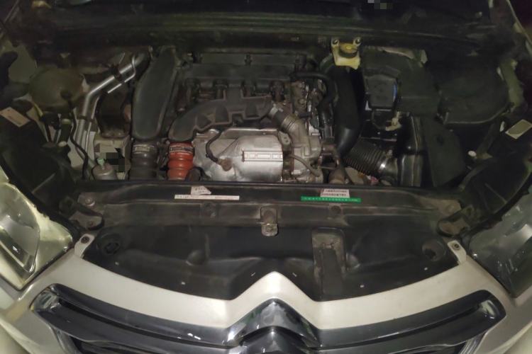 Used Citroen C4L 2013 1.6 THP Automatic Impression Edition Engine Bay