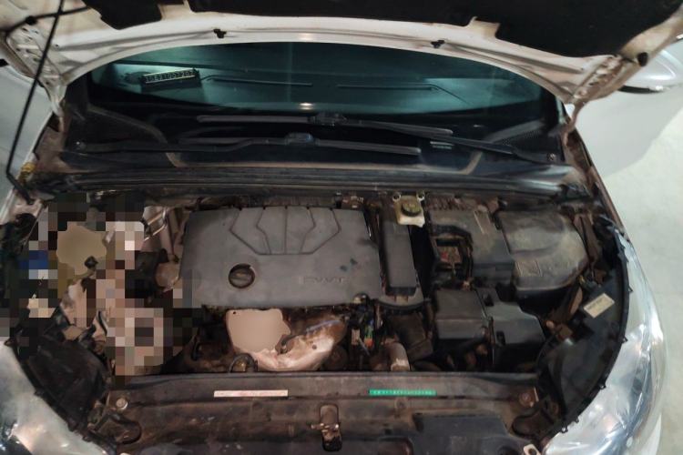Used Citroen C4L 2013 1.6L Automatic Jingxiang Edition Engine Bay
