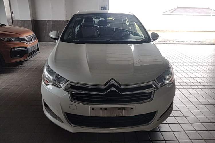 Used Citroen C4L 2013 1.6 THP Automatic Impression Edition Front