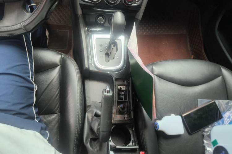 Used Citroen C4L 2013 1.8L Automatic Jingchi Edition Gear Lever