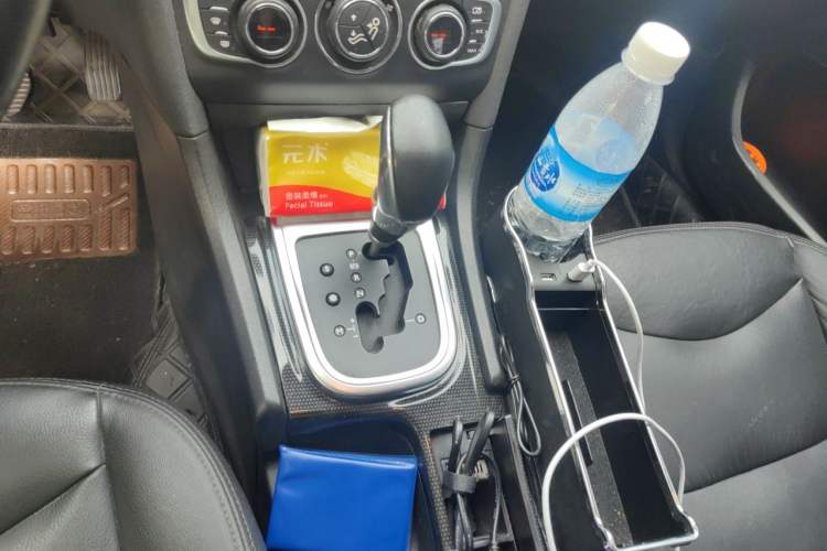 Used Citroen C4L 2013 1.6 THP Automatic Impression Edition Gear Lever