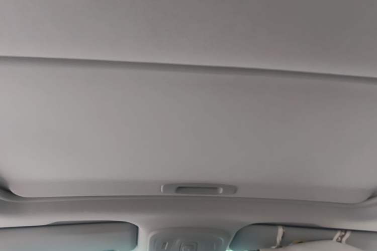 Used Citroen C4L 2013 1.8L Automatic Jingzhi Edition Headliner