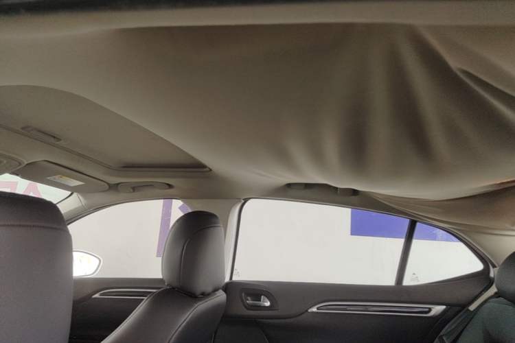 Used Citroen C4L 2013 1.8L Automatic Enjoyment Edition Headliner