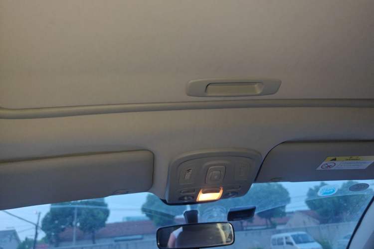 Used Citroen C4L 2013 1.6 THP Automatic Impression Edition Headliner