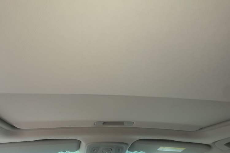 Used Citroen C4L 2013 1.8L Automatic Enjoyment Edition Headliner