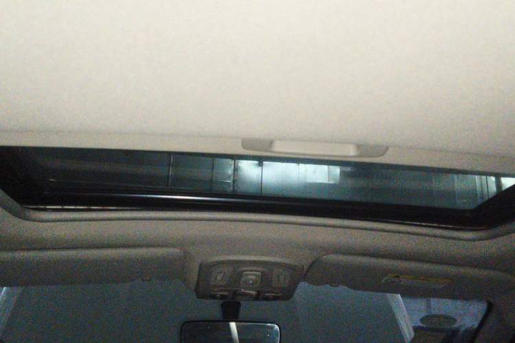 Used Citroen C4L 2013 1.8L Automatic Enjoyment Edition Headliner