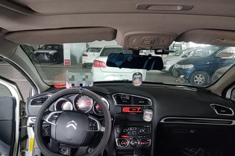 Used Citroen C4L 2013 1.6 THP Automatic Impression Edition Headliner