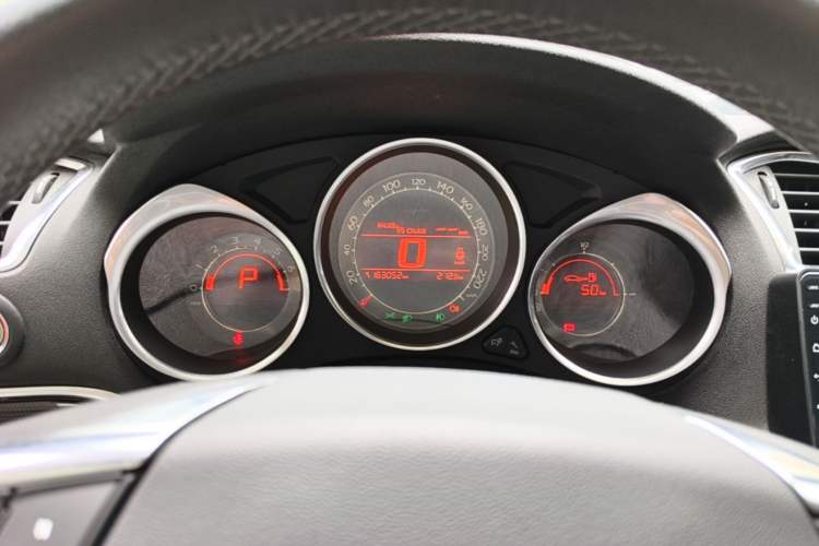 Used Citroen C4L 2013 1.6 THP Automatic Impression Edition Instrument Cluster