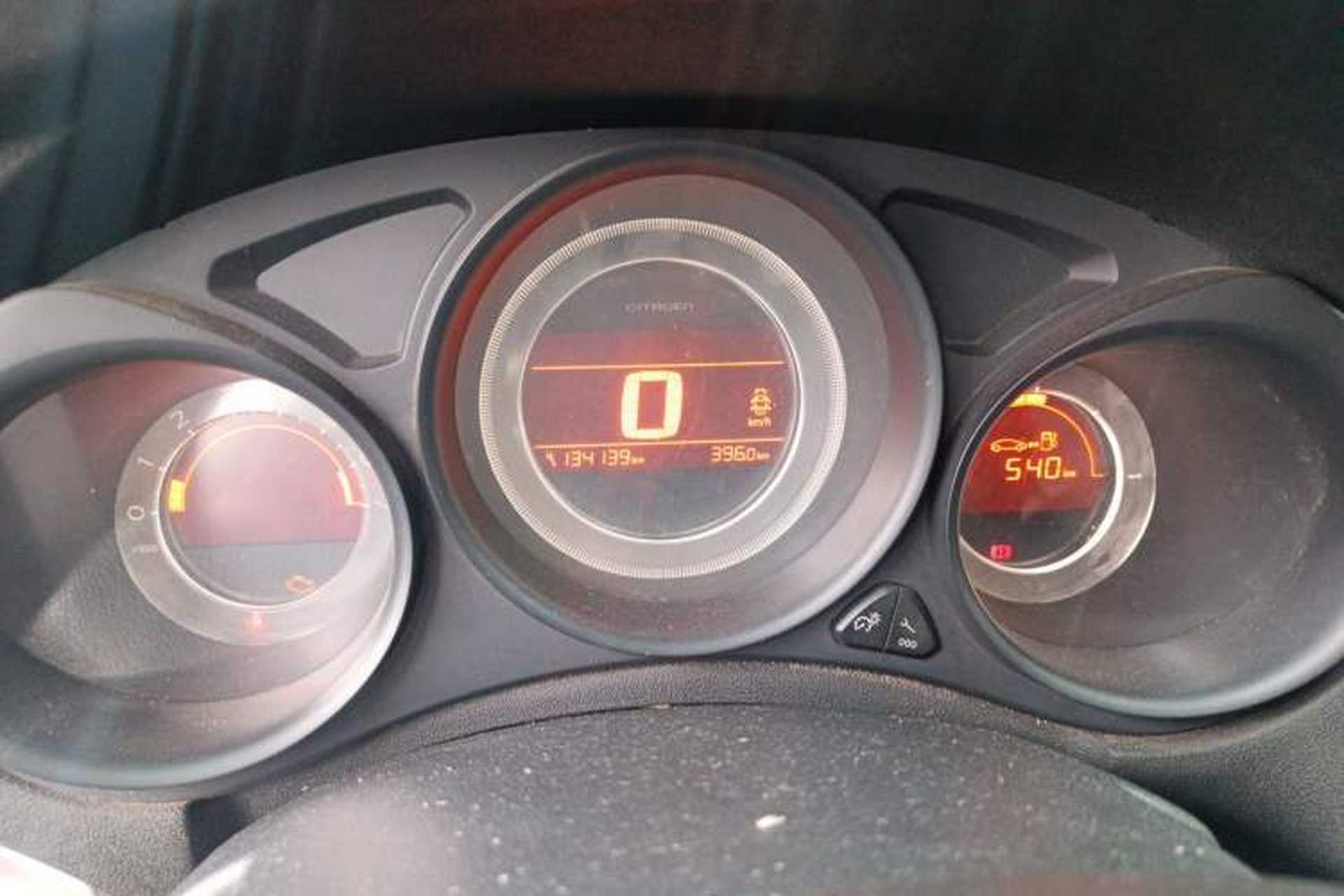 Used Citroen C4L 2013 1.8L Manual Jingxiang Edition Instrument Cluster