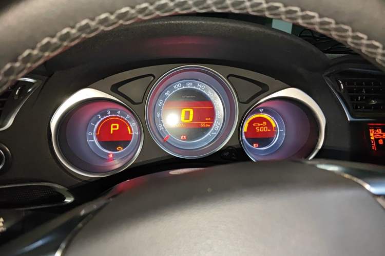 Used Citroen C4L 2013 1.6 THP Automatic Impression Edition Instrument Cluster