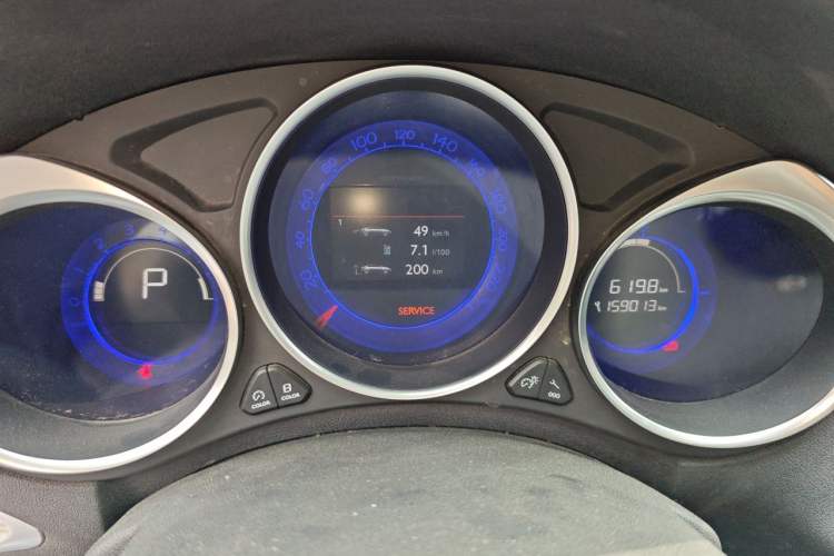 Used Citroen C4L 2013 1.8L Automatic Jingchi Edition Instrument Cluster