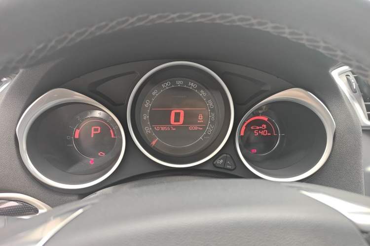 Used Citroen C4L 2013 1.6 THP Automatic Impression Edition Instrument Cluster
