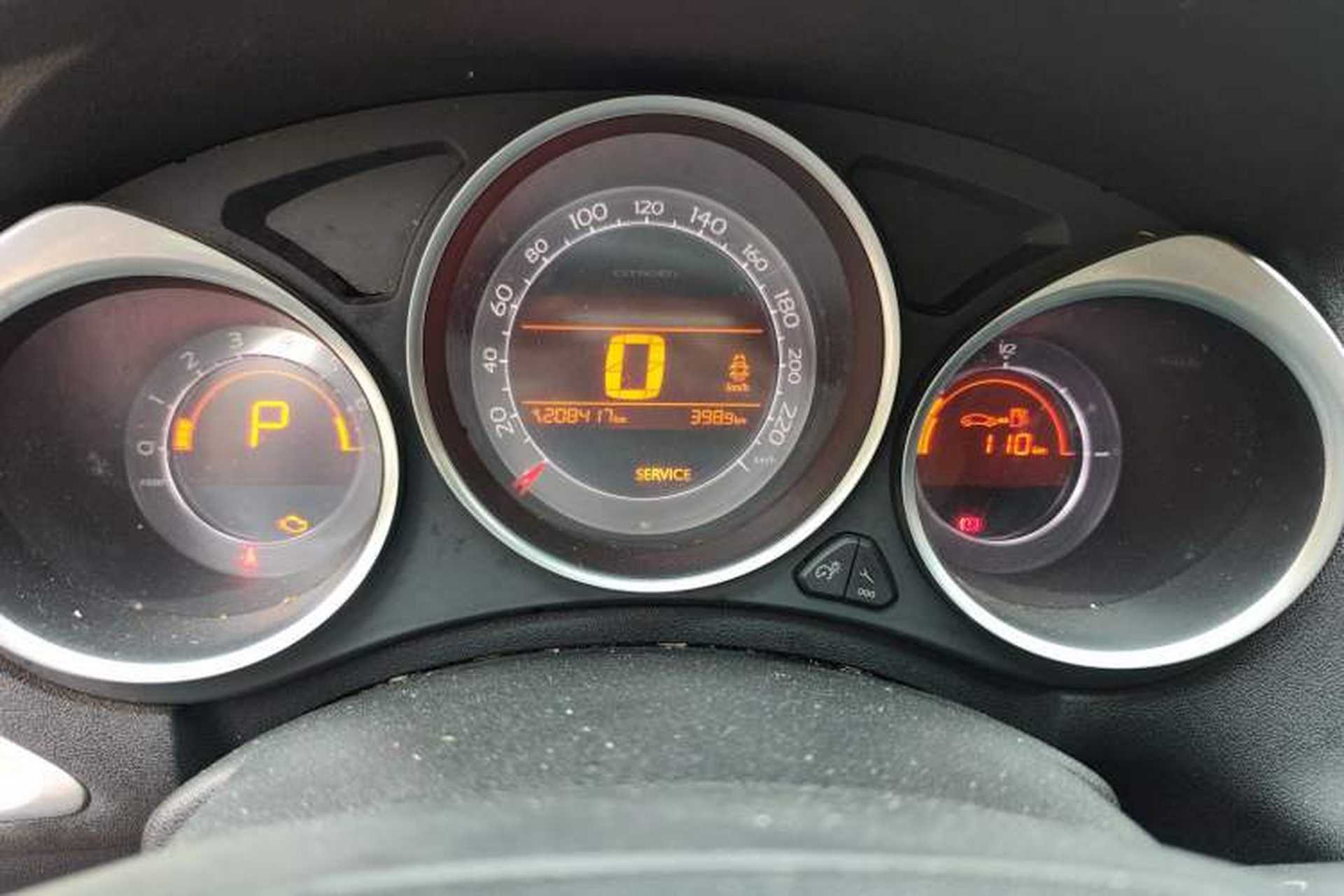 Used Citroen C4L 2013 1.6 THP Automatic Impression Edition Instrument Cluster